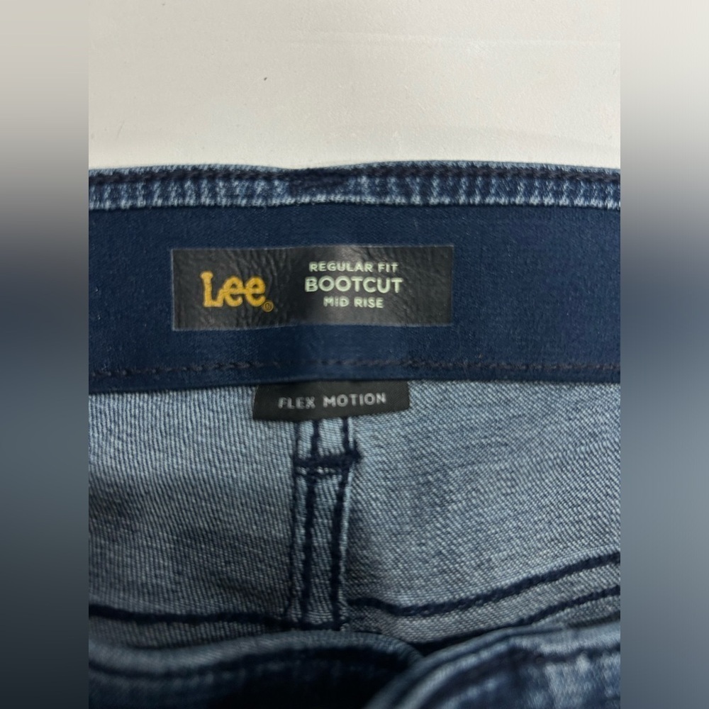 Lee Women's Size 14 Flex Motion Bootcut Jeans Open Sea NWOT Regular Length - Picture 3 of 9